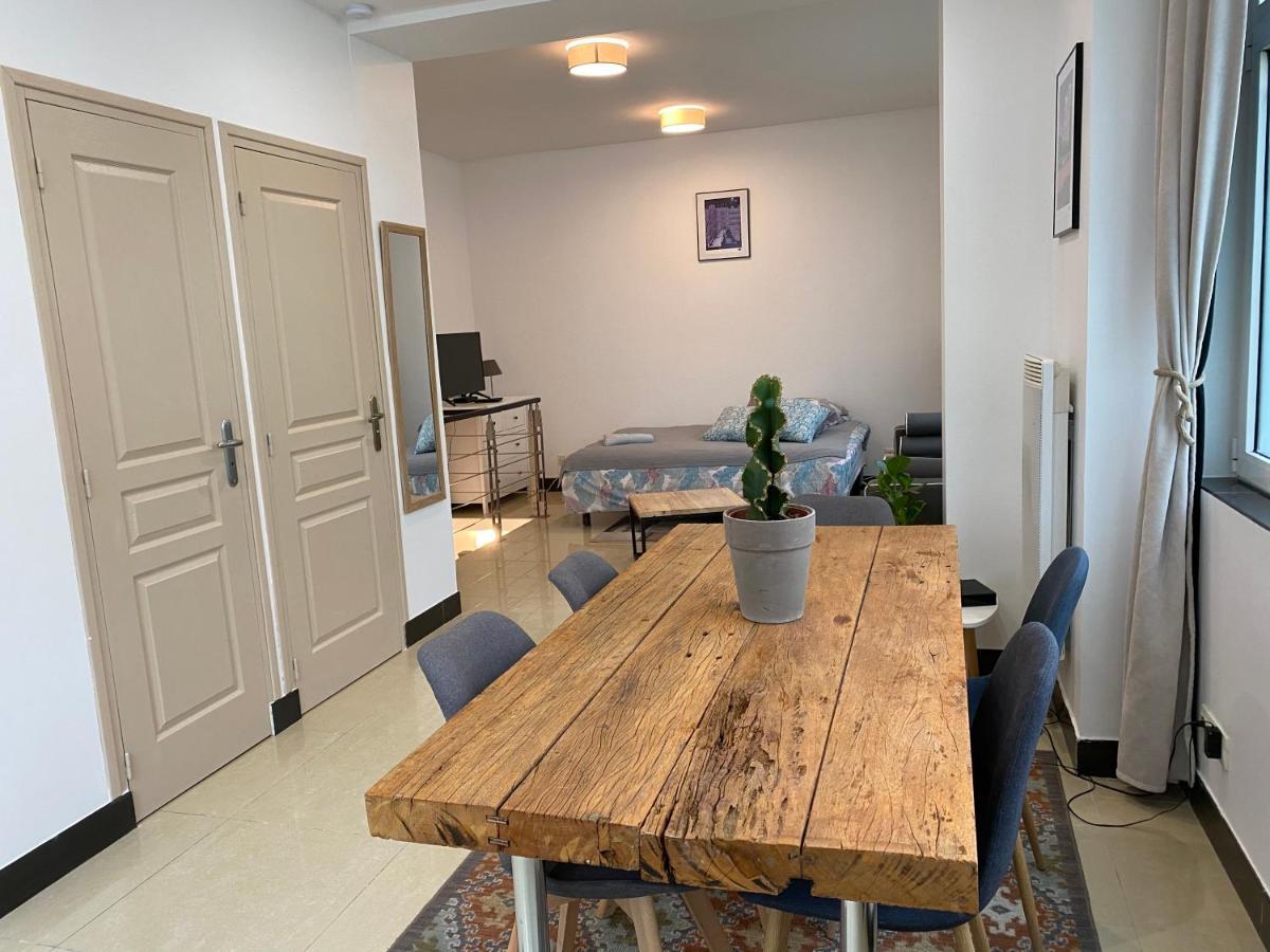 パリLarge And Unique Souplex 60Sqm, Well Locatedアパートメント エクステリア 写真