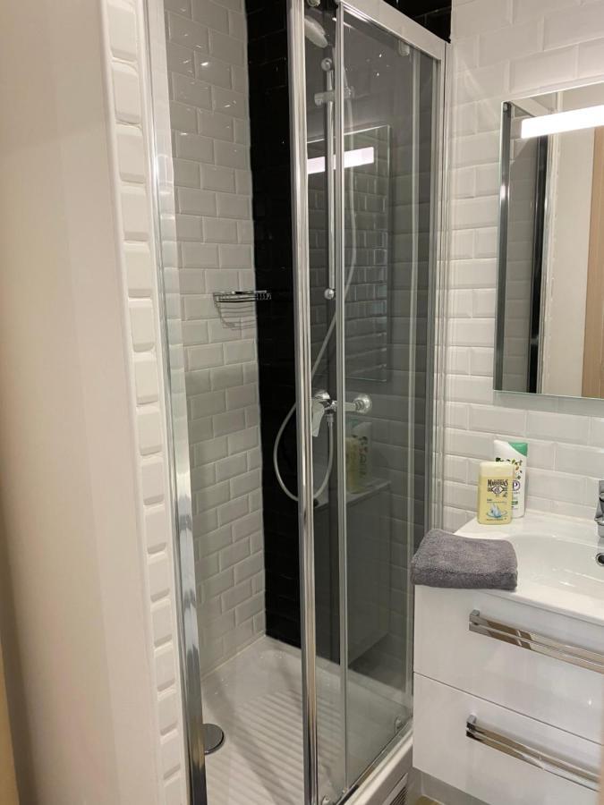 パリLarge And Unique Souplex 60Sqm, Well Locatedアパートメント エクステリア 写真