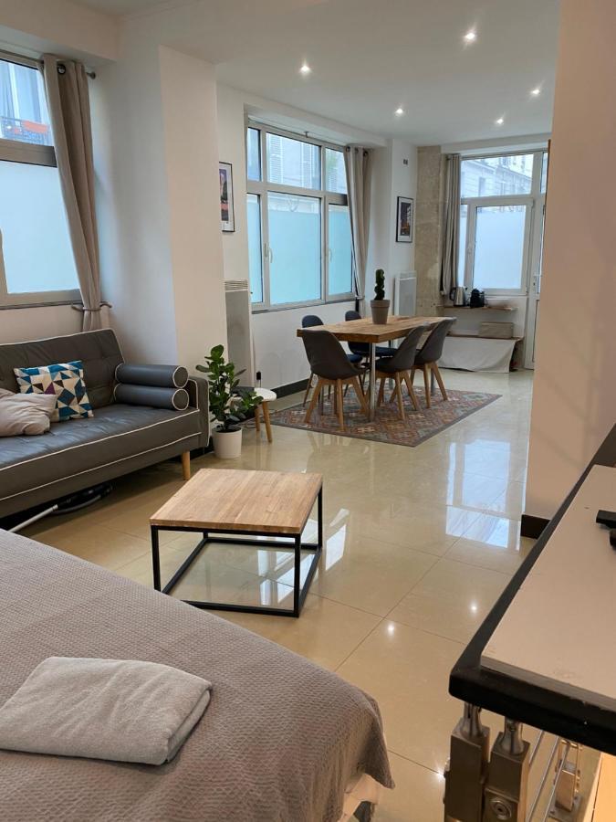 パリLarge And Unique Souplex 60Sqm, Well Locatedアパートメント エクステリア 写真